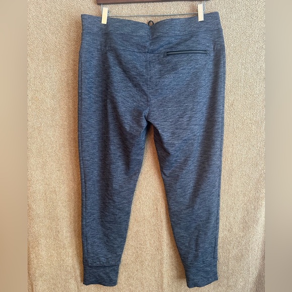 Athleta Metro Street Jogger size Large - Picture 4 of 12